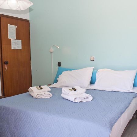 Melani Apartments Chrissi Akti Chania Exterior foto