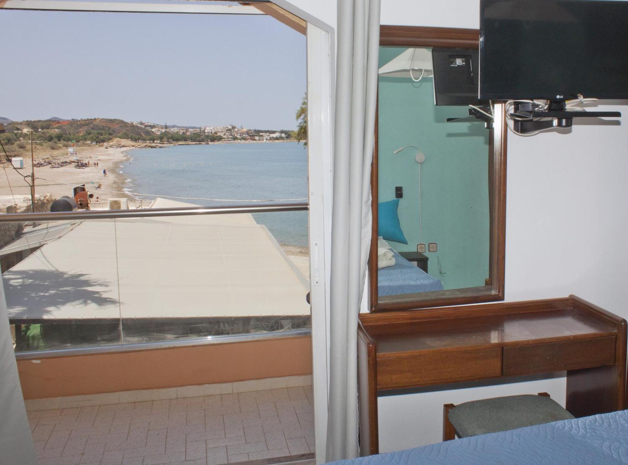 Melani Apartments Chrissi Akti Chania Exterior foto
