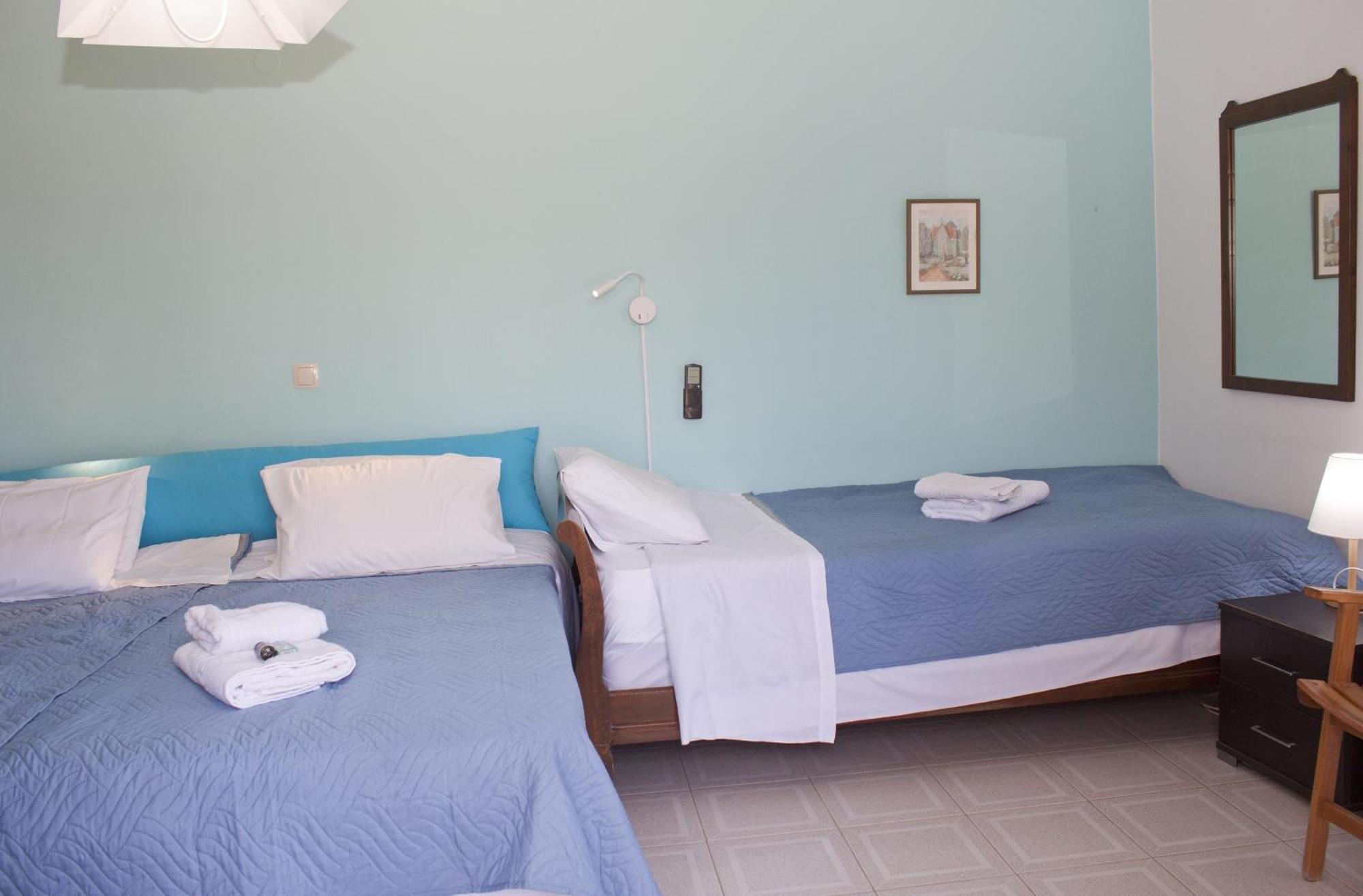 Melani Apartments Chrissi Akti Chania Exterior foto