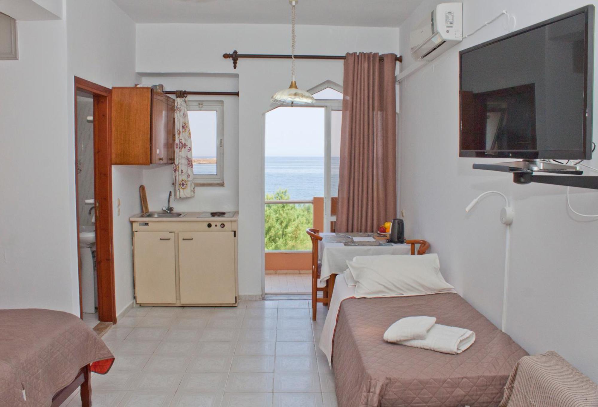 Melani Apartments Chrissi Akti Chania Exterior foto