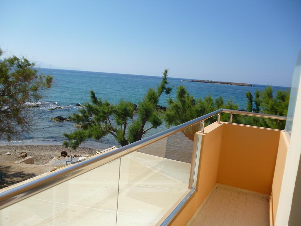 Melani Apartments Chrissi Akti Chania Exterior foto
